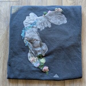 Uniqlo Louvre Women's Tshirt Size Small